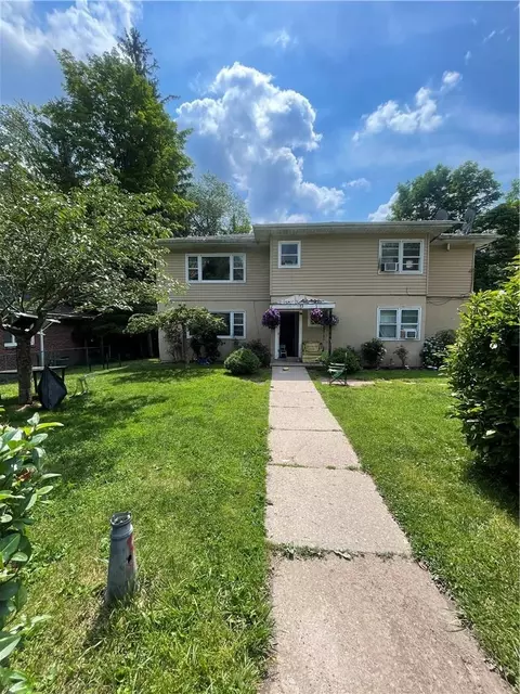 13 Highland Dr, South Fallsburg, NY 12779