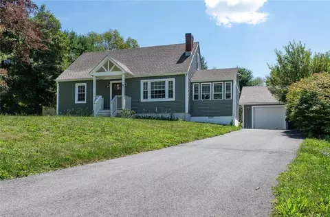 10 Mountain View Rd, Staatsburg, NY 12580