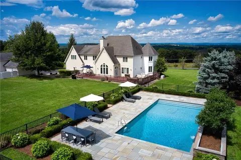 136 Hasbrouck Rd, Goshen, NY 10924