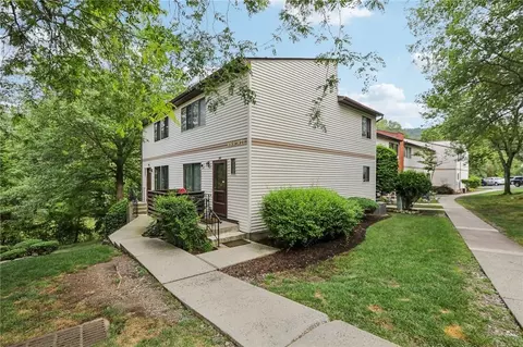 470 Country Club Ln, Pomona, NY 10970