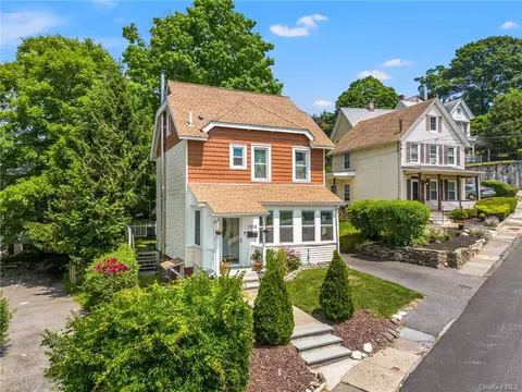 1204 Maple Ave, Peekskill, NY 10566