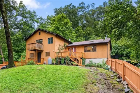 275 Jersey Ave, Greenwood Lake, NY 10925