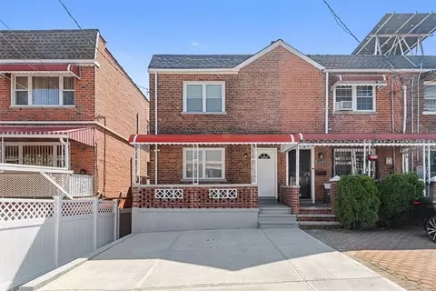 2944 Bouck Ave, New York, NY 10469
