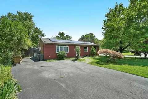 568 High St, Monroe, NY 10950