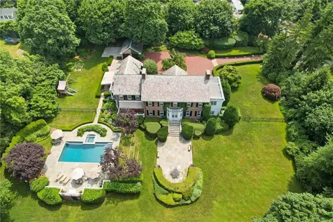 55 Hillside Rd, Rye, NY 10580