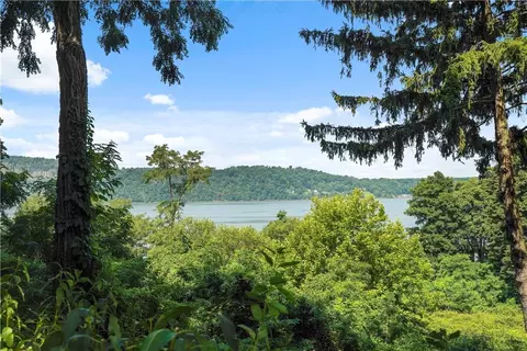 645 N Broadway #18, Greenburgh, NY 10706