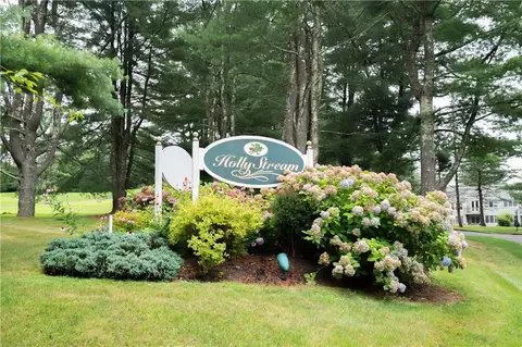 1502 Holly Stream Ct, Southeast, NY 10509