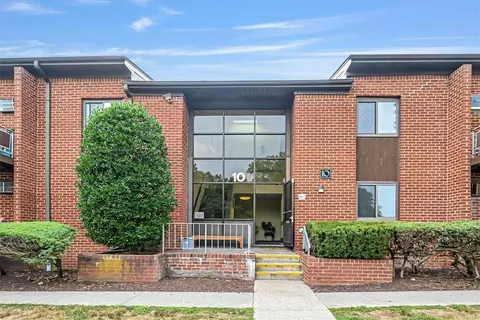 10 Charles Ln #1C, Pomona, NY 10970