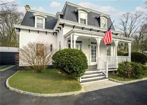 265 Worthington Rd, Greenburgh, NY 10607