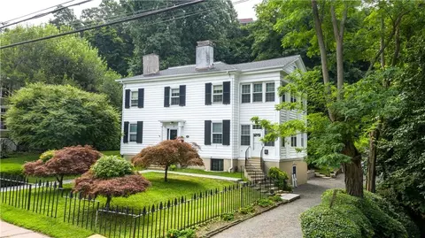 2 Liberty St, Ossining, NY 10562