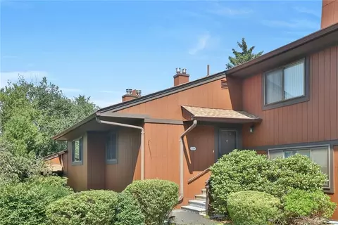 253 Martling Ave, Greenburgh, NY 10591