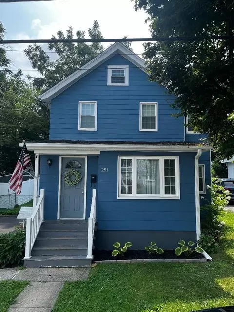 251 Henry St, Cortlandt, NY 10511