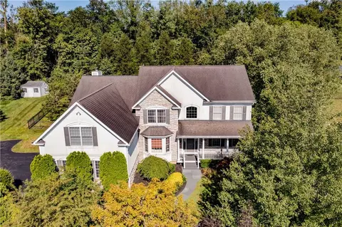 16 Riviera Dr, East Fishkill, NY 12533