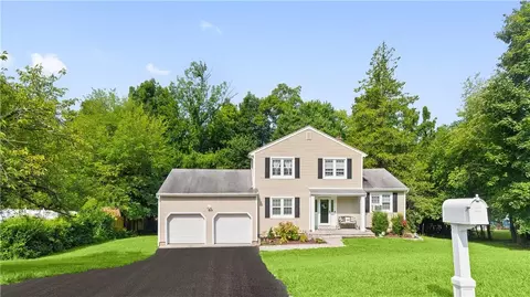 71 Carey St, Mahopac, NY 10541