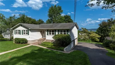 266 South Blvd, Orangetown, NY 10960