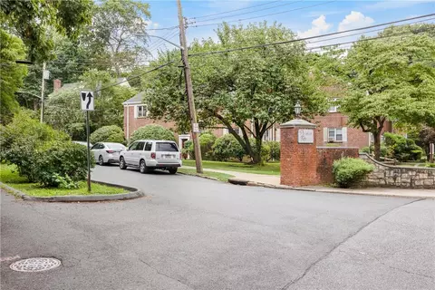 2210 Palmer Ave #1C, New Rochelle, NY 10801