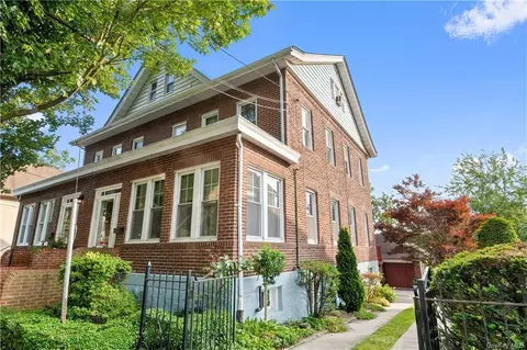 99 Hillview Ave, Yonkers, NY 10704