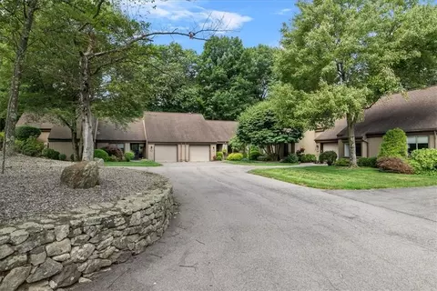 366 Heritage Hls #B, Somers, NY 10589