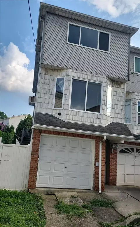 250 Egbert Ave, Staten Island, NY 10310