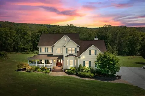 266 Walsh Rd, Union Vale, NY 12540