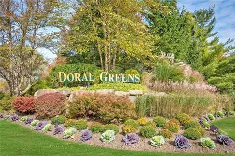 45 Doral Greens Dr W, Rye Brook, NY 10573