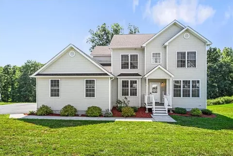 6 Cane Ct, Goshen, NY 10924