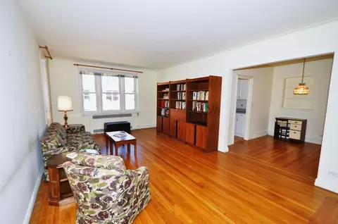 949 Palmer Rd #5A, Bronxville, NY 10708