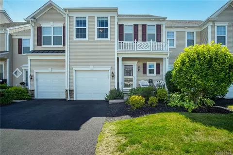 20 Brighton Dr #2303, Newburgh, NY 12550