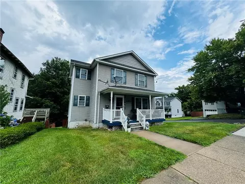 45 Lafayette Ave, Middletown, NY 10940