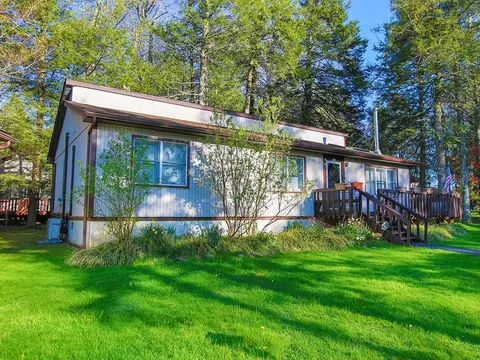 3 Guilford Ln, Thompson, NY 12701