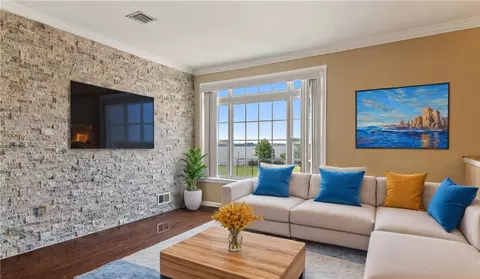 299 Surf Dr #218, New York, NY 10473