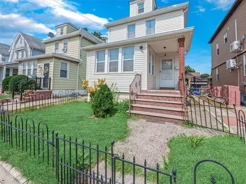187-13 Mangin Ave, New York, NY 11412