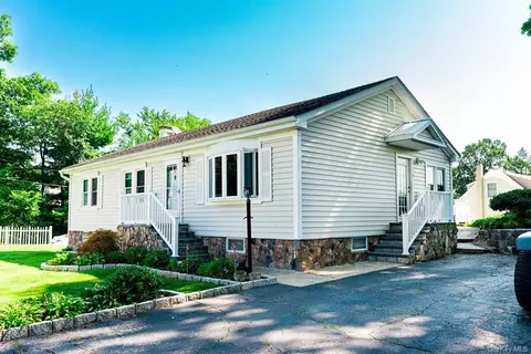 407 Haviland Dr, Patterson, NY 12563