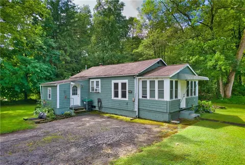 29 Pine Kill Rd, Mamakating, NY 12790