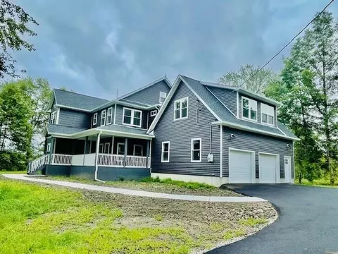 154 Tuthill Rd, Blooming Grove, NY 10914