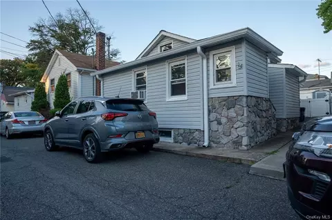 59 Edgewater Park #A, New York, NY 10465