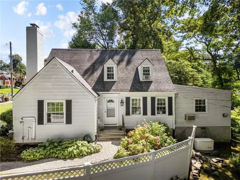 555 Secor Rd, Greenburgh, NY 10530