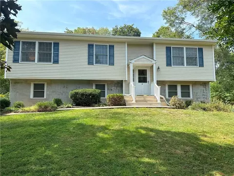 20 Roberts, Wappinger, NY 12590