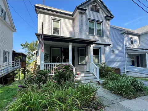 4 Prospect Pl, Ossining, NY 10562