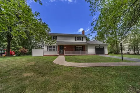 164 Pleasant Ave, Montgomery, NY 12549