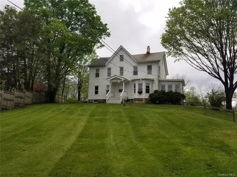 94 Sanfordville Rd, Warwick, NY 10990
