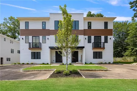 21 Northbrook Rd #202, Ramapo, NY 10977