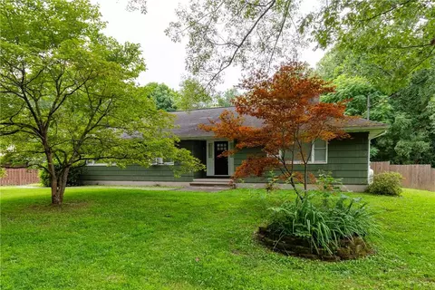 33 Milano Dr, La Grange, NY 12603