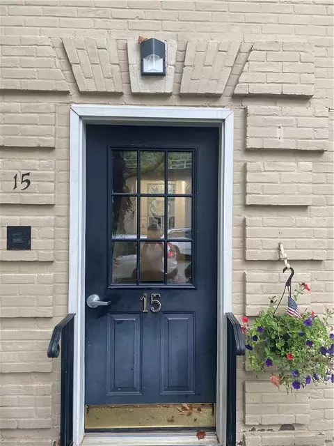 15 Field End Ln #1R, Eastchester, NY 10709