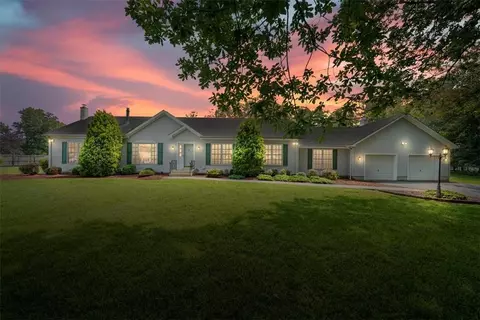 9 Georgian Ter, Deerpark, NY 12746