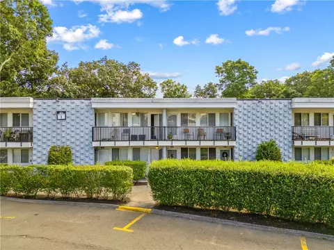 1 Wyndover Woods Ln #5, Greenburgh, NY 10603