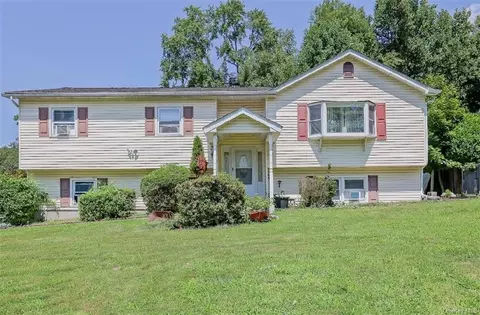 3 Durante Ct, Ramapo, NY 10977