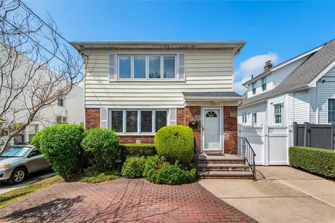 247-21 43rd Ave, New York, NY 11363