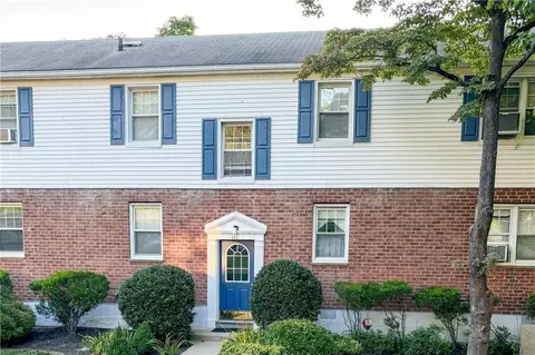 111 Columbus Ave #2B, Harrison, NY 10604