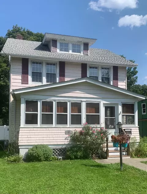 Undisclosed, Arlington, NY 12603